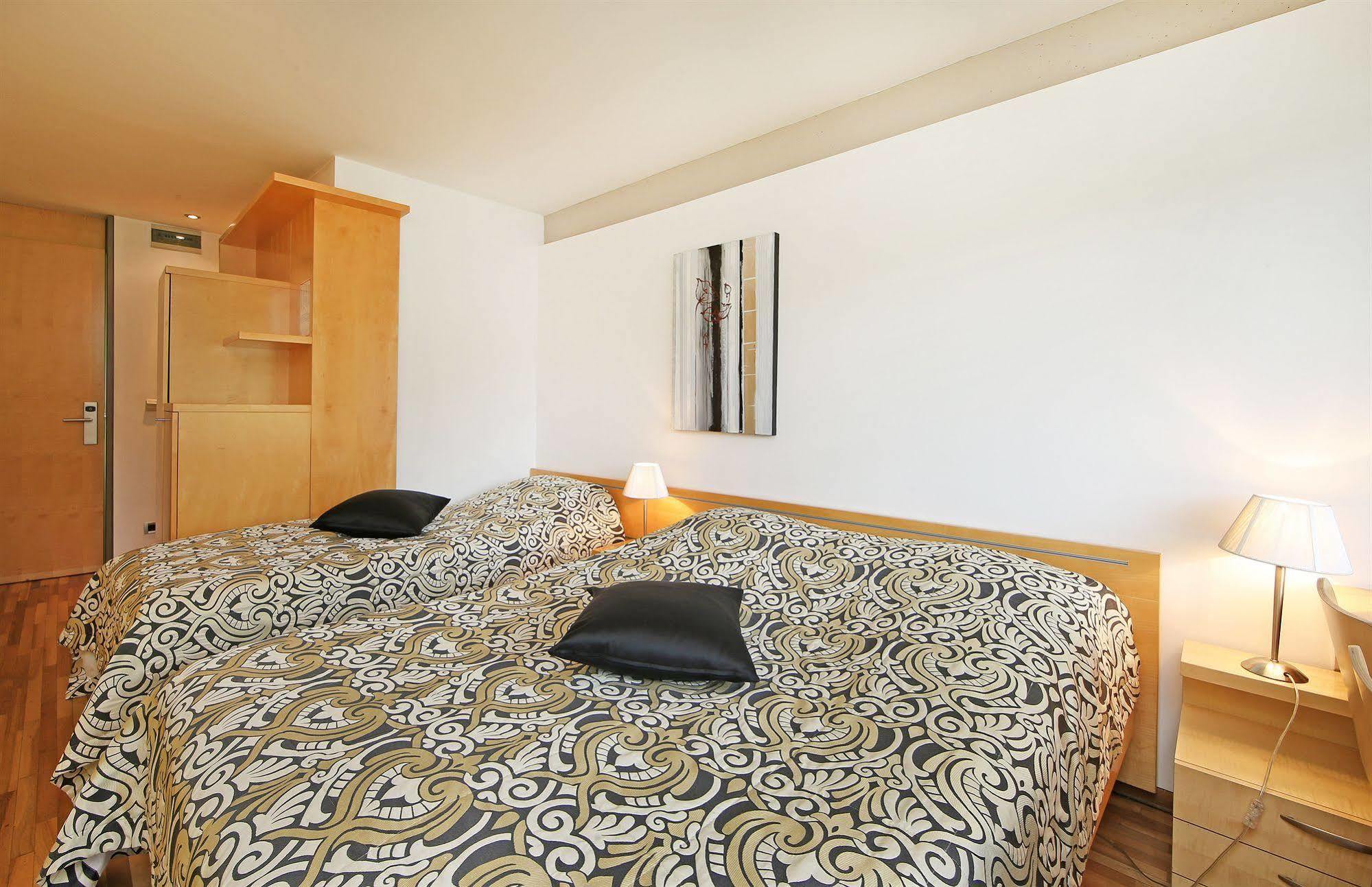 Hotel Grosuplje Kültér fotó