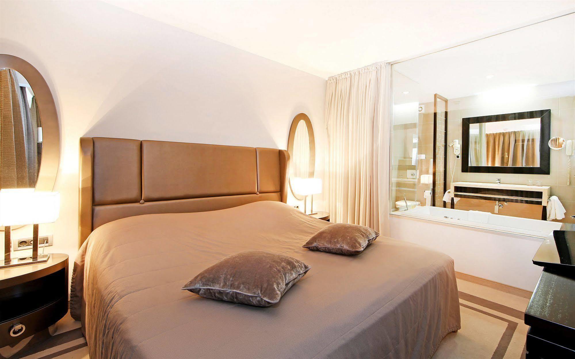 Hotel Grosuplje Kültér fotó